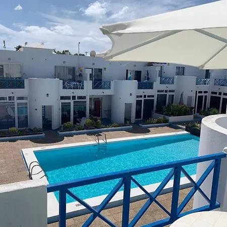 Apartament 32 *